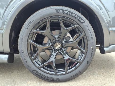 New 2025 Ford F150 Lariat w/ Equipment Group 502A High image 5