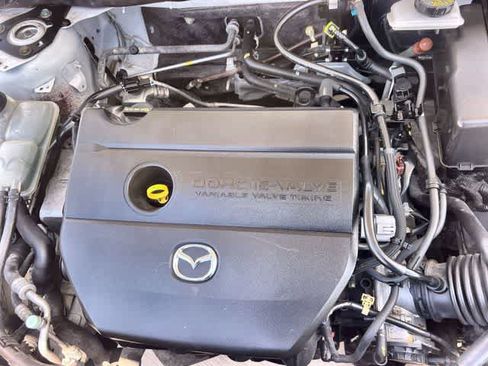 Used 2013 MAZDA MAZDA3 i SV FWD image 10
