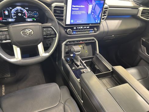 Used 2024 Toyota Sequoia Platinum RWD image 21