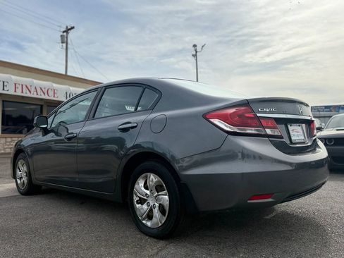 Used 2013 Honda Civic LX image 9