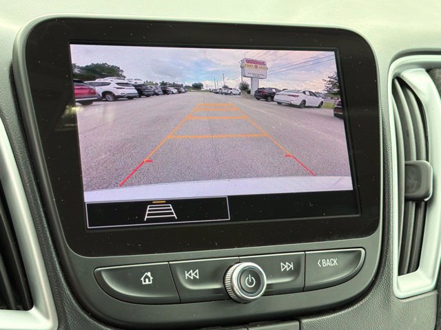 Used 2024 Chevrolet Malibu LT FWD image 24