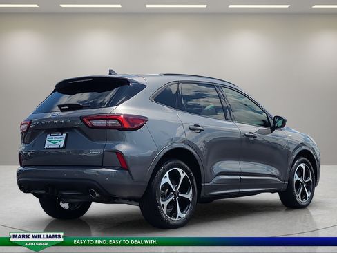 Certified 2023 Ford Escape ST-Line Select w/ Tech Pack #2 AWD/4WD image 4