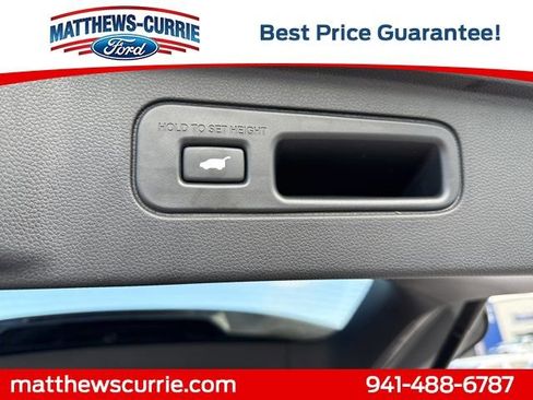 Used 2024 Honda Pilot Elite image 15