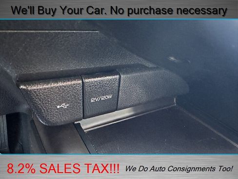 Used 2023 Toyota Camry SE image 12