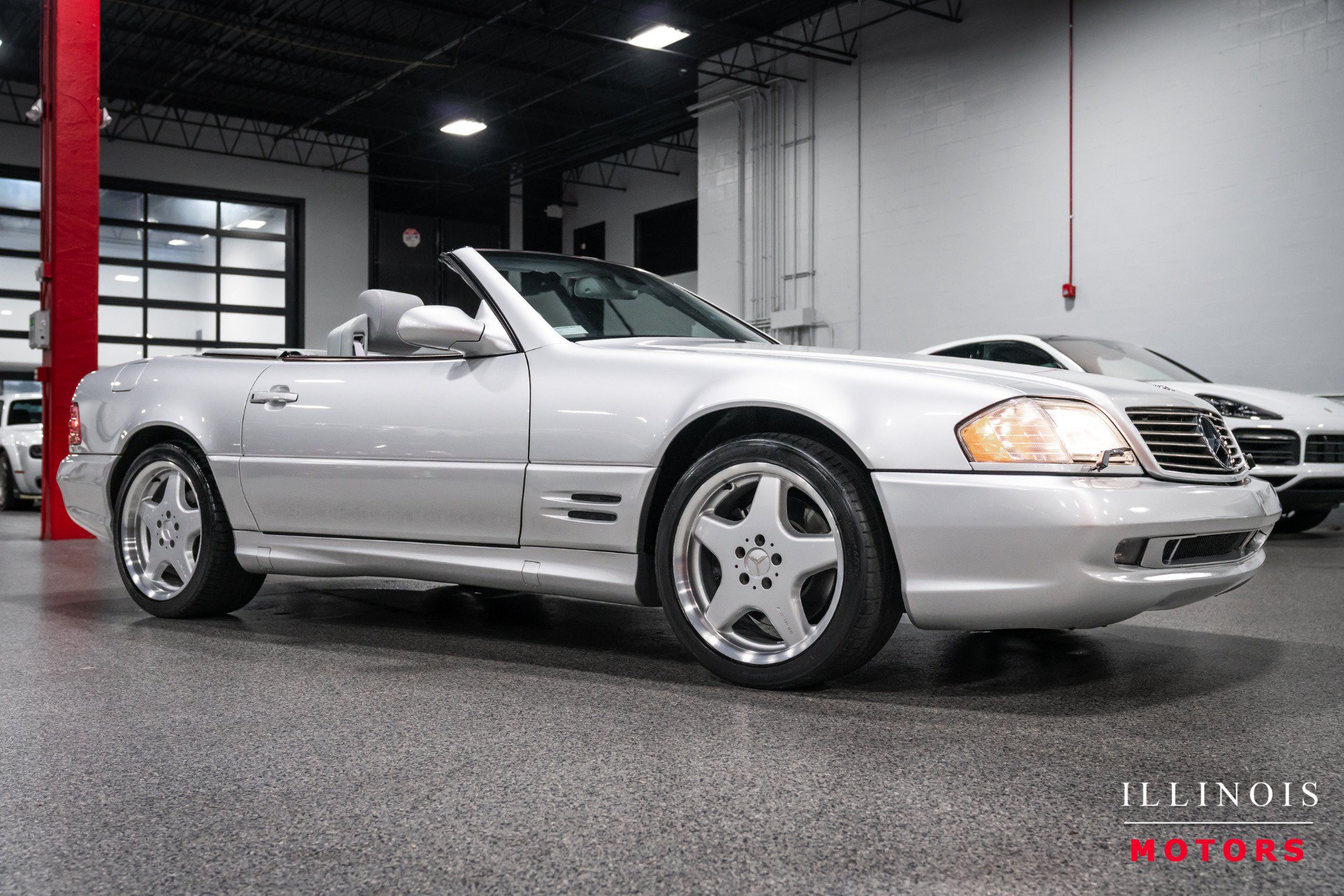 Used 2002 Mercedes-Benz SL 500 image 7