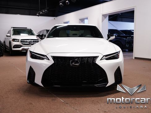 Used 2022 Lexus IS 350 F Sport RWD image 2