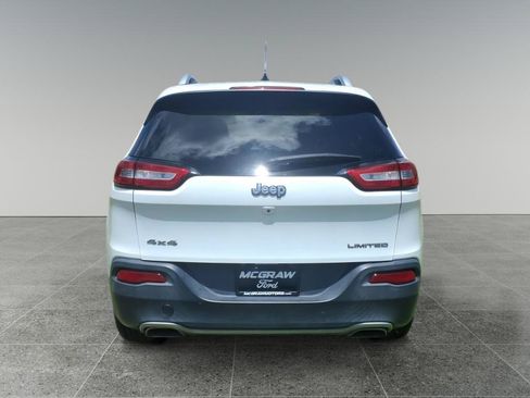 Used 2015 Jeep Cherokee Limited w/ Luxury Group AWD/4WD image 4