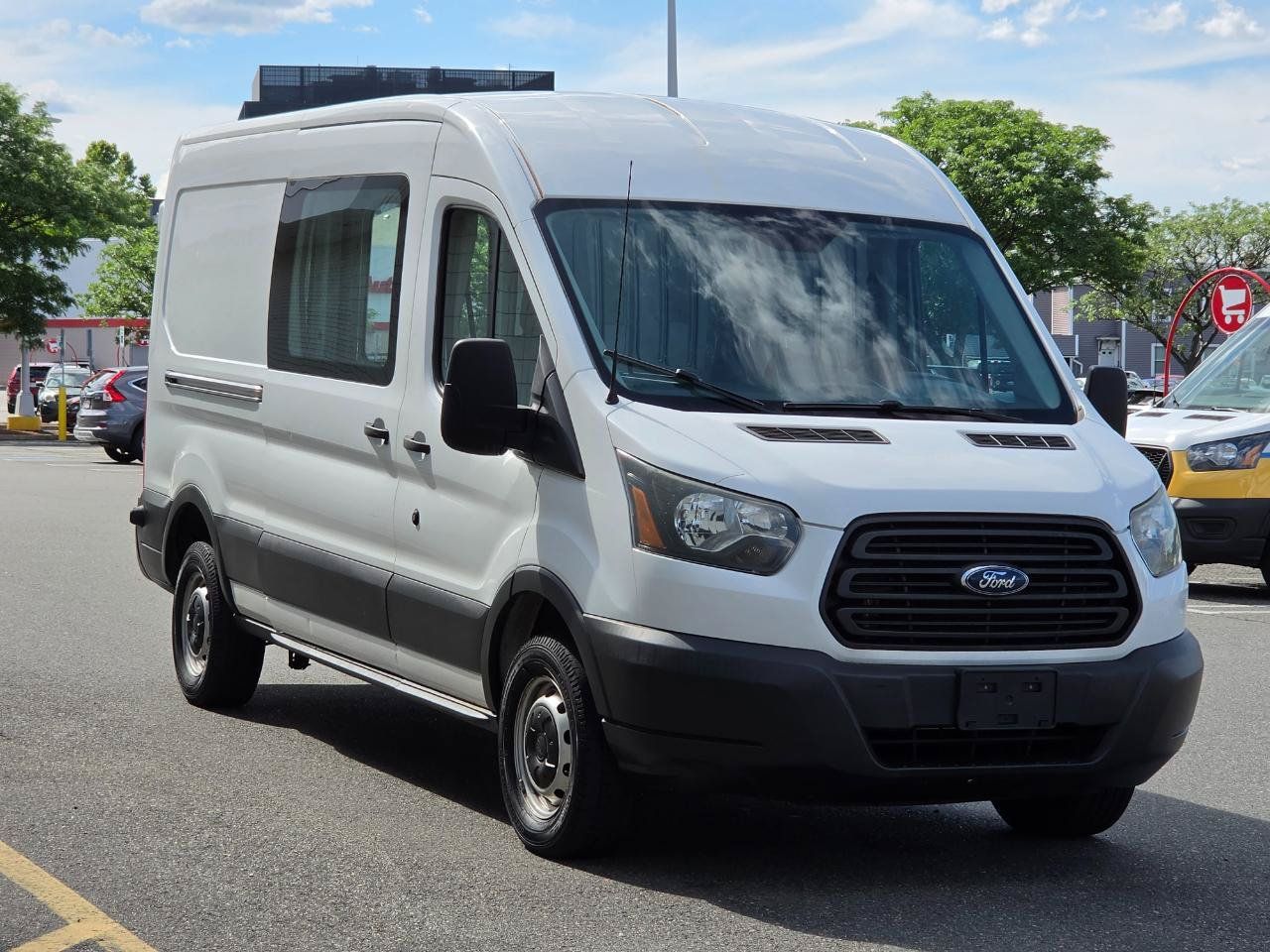 Used 2015 Ford Transit 350 148 Medium Roof RWD image 3