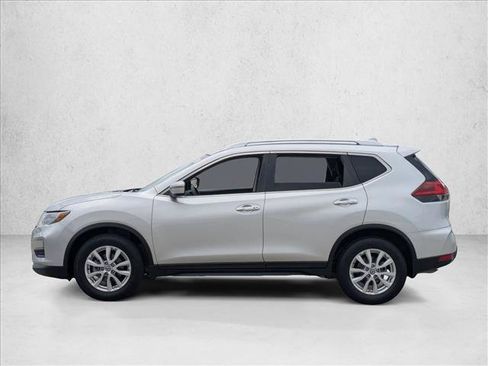 Used 2018 Nissan Rogue SV FWD image 9