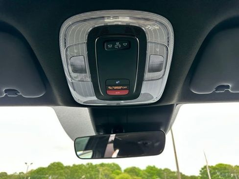 New 2025 Hyundai Elantra SEL FWD image 22