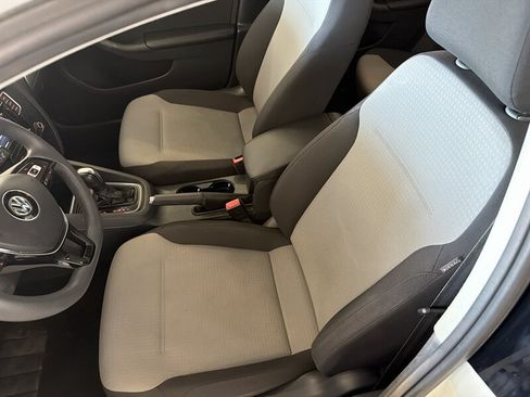Used 2017 Volkswagen Jetta S FWD image 10