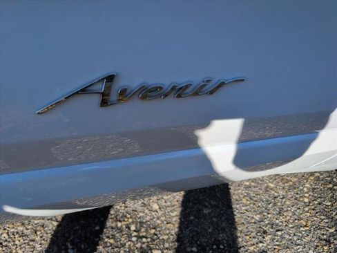 New 2026 Buick Encore GX Avenir w/ Avenir Technology Package image 9