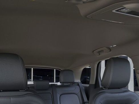 New 2026 Lincoln Corsair Premiere image 43