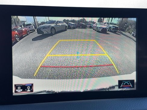 Certified 2025 Lexus IS 350 F Sport image 23