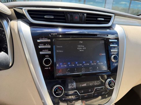 Used 2015 Nissan Murano Platinum w/ Platinum Technology Package AWD/4WD image 11
