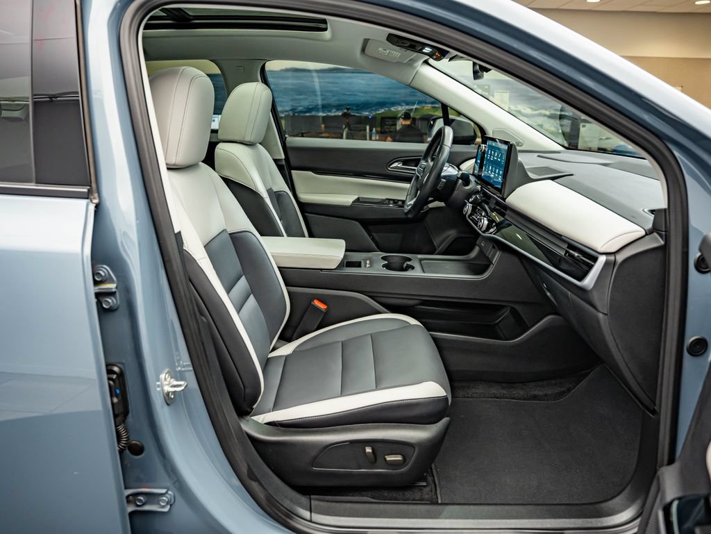 Used 2024 Honda Prologue Touring image 35