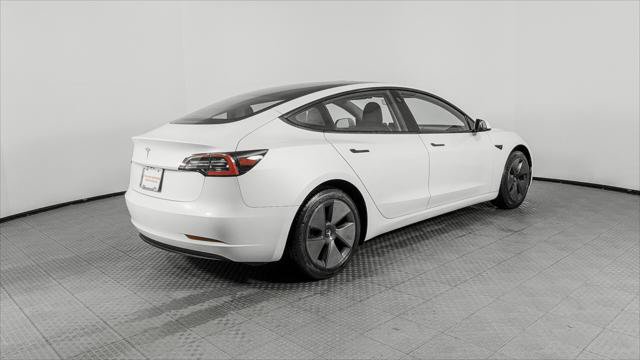 Used 2022 Tesla Model 3 Standard Range RWD image 7