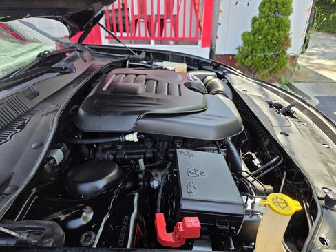 Used 2020 Dodge Charger SXT RWD image 34