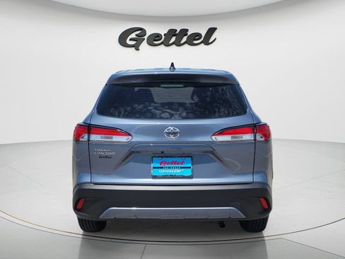 Certified 2025 Toyota Corolla Cross L FWD image 6