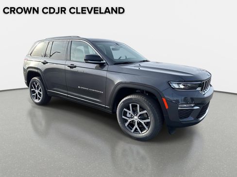 New 2025 Jeep Grand Cherokee Limited AWD/4WD image 2