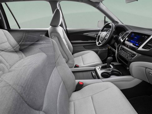Used 2016 Honda Pilot Touring image 43