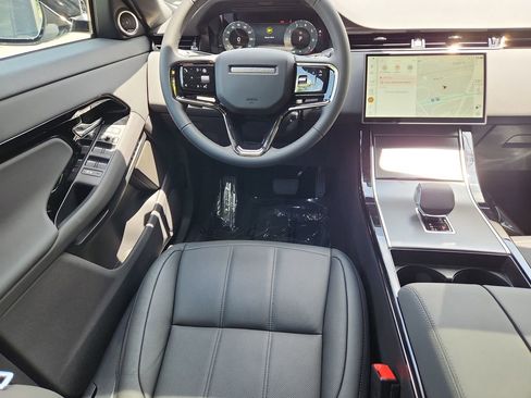 Certified 2026 Land Rover Range Rover Evoque S AWD/4WD image 4
