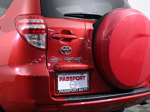 Used 2009 Toyota RAV4 2WD image 6