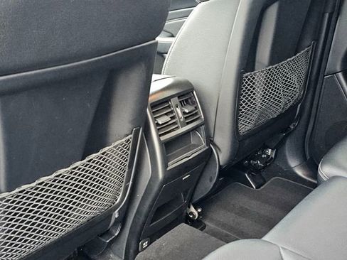 Used 2014 Mercedes-Benz ML 350 4MATIC image 24