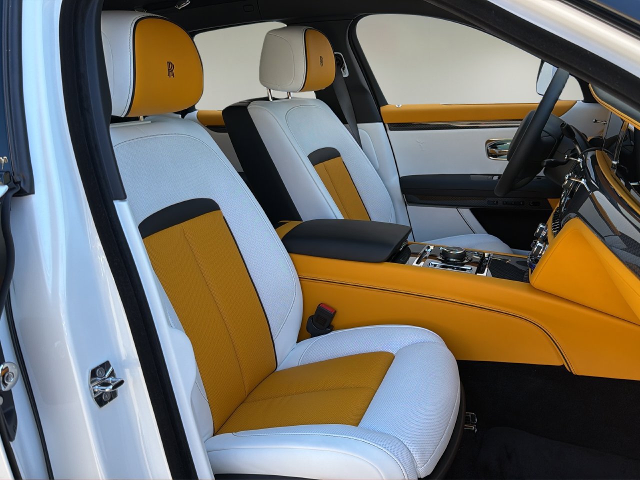 New 2027 Rolls-Royce Ghost Black Badge AWD/4WD image 26