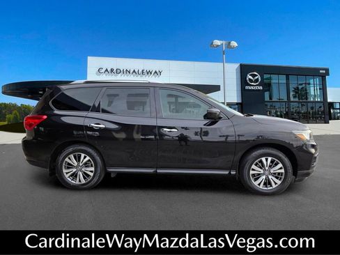 Used 2020 Nissan Pathfinder S AWD/4WD image 6