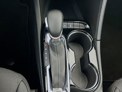 Used 2025 Buick Encore GX Preferred image 24