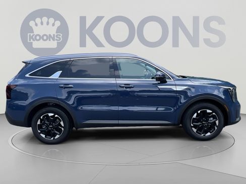 New 2026 Kia Sorento S w/ S Panoramic Sunroof Package FWD image 8