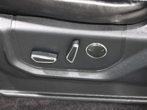 Used 2016 Ford F150 Lariat AWD/4WD image 5