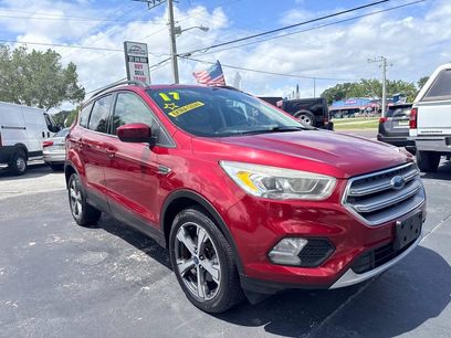 Used 2017 Ford Escape SE w/ SE Leather Comfort Package