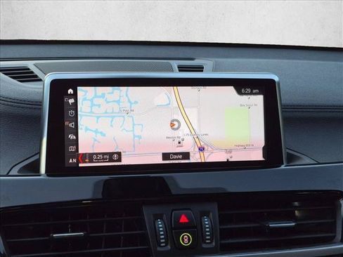 Used 2022 BMW X2 sDrive28i w/ Convenience Package FWD image 15
