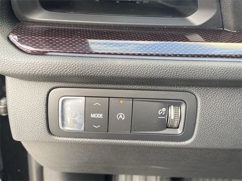 New 2025 Chevrolet Traverse RS w/ LPO, Floor Liner Package image 22