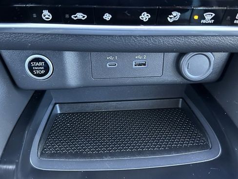 Certified 2023 Nissan Rogue SV w/ SV Premium B Package image 36