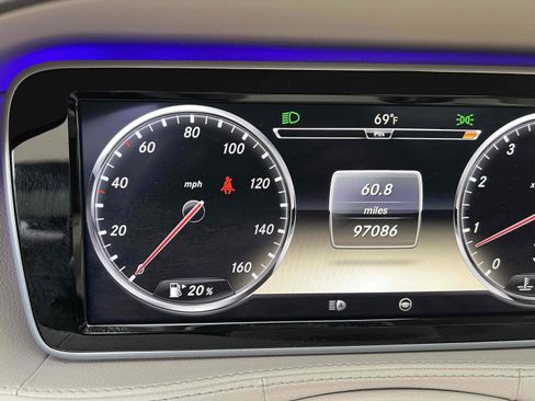Used 2014 Mercedes-Benz S 550 Sedan image 10