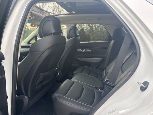 Certified 2022 Genesis GV70 2.5T w/ Advanced Package image 26