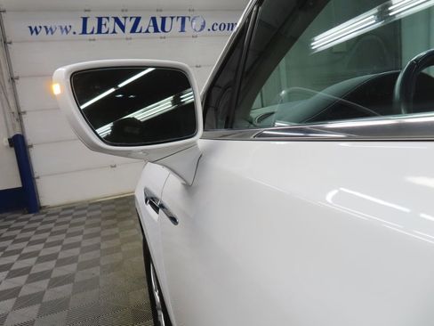 Used 2019 Buick Enclave Essence image 58