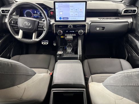 Used 2024 Toyota Tacoma TRD Sport w/ TRD Sport Upgrade Package image 22