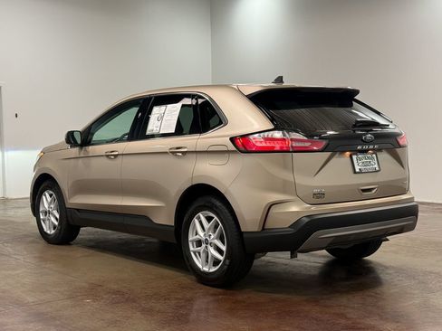 Used 2021 Ford Edge SEL w/ Convenience Package AWD/4WD image 26