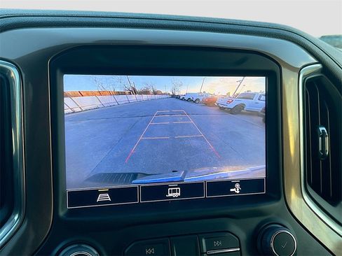 Used 2022 Chevrolet Silverado 1500 High Country image 14