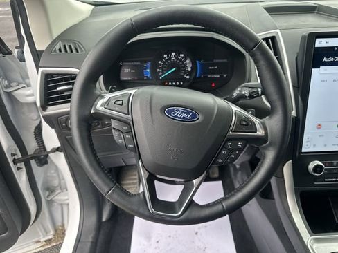 Used 2024 Ford Edge SEL w/ Convenience Package AWD/4WD image 13