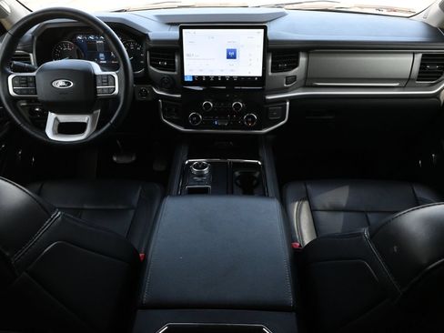 Used 2022 Ford Expedition Max XLT RWD image 8