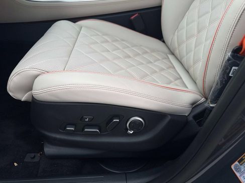 New 2026 Genesis GV70 3.5T Sport Prestige image 19