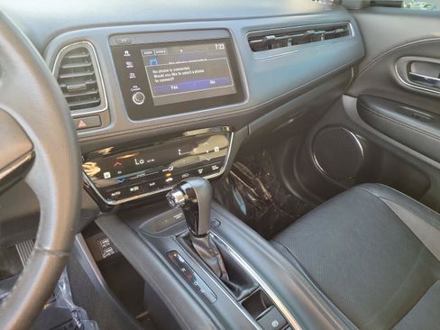 Used 2021 Honda HR-V EX-L image 24