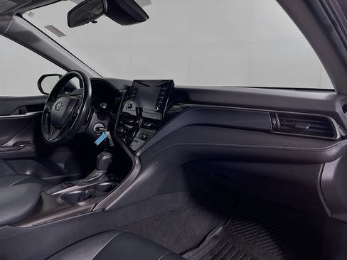 Certified 2023 Toyota Camry SE FWD image 24
