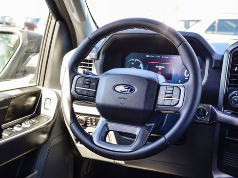 Used 2025 Ford F150 Lightning XLT image 15