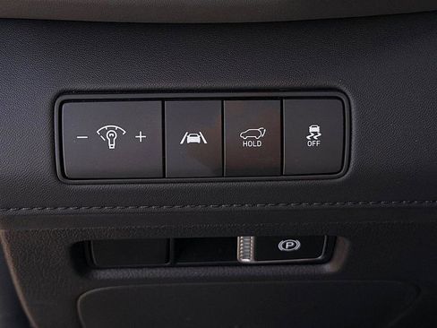 Used 2023 Hyundai Santa Fe SEL w/ Premium Package image 17